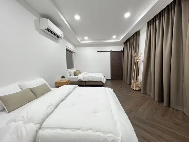 Villa Bedroom 2