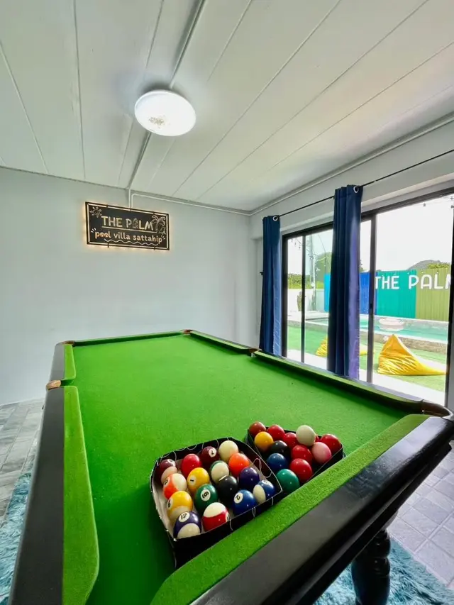 The Palm - Villa Interior View