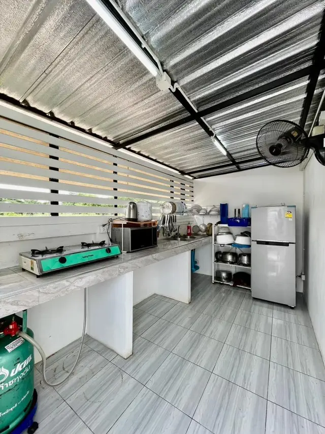 The Palm - Living Area