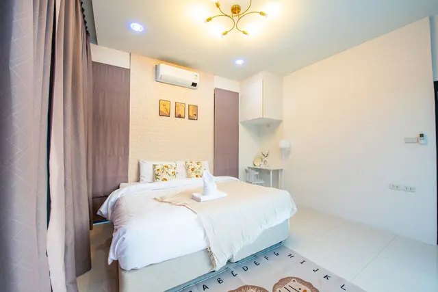Villa Bedroom 4