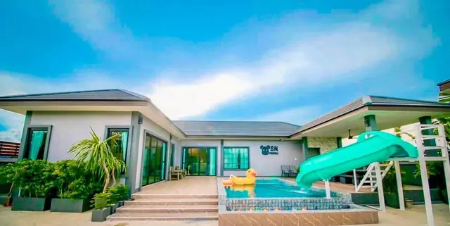 Super BM - Main Cover Photo in Pattaya