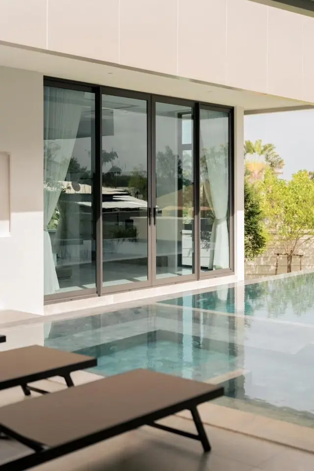 Marlin Villa Carolina Blue - Pool Area View