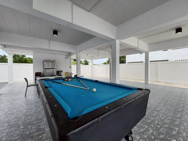 Amornrut Hill 03 - Bedroom View