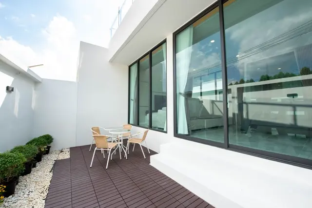 The Hillside - Pool Area View