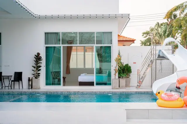 Vartika - Main Cover Photo in Pattaya