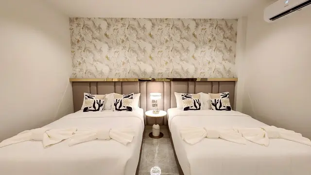 Villa Bedroom 12