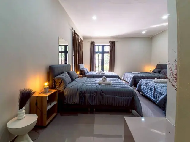 Villa Bedroom 5