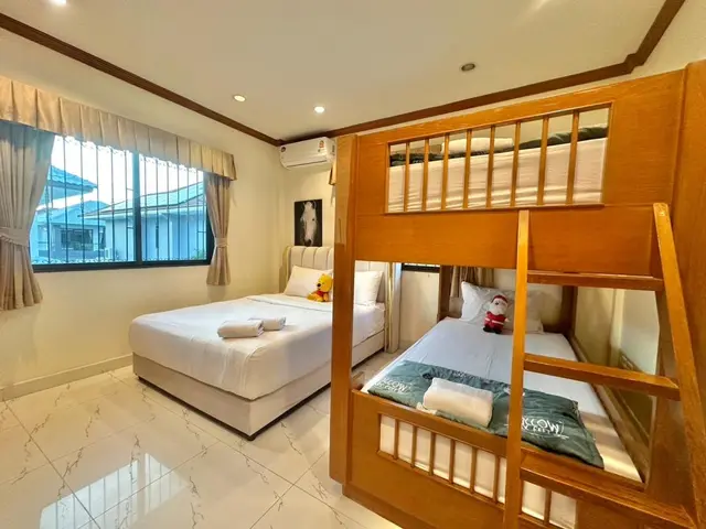 Villa Bedroom 10