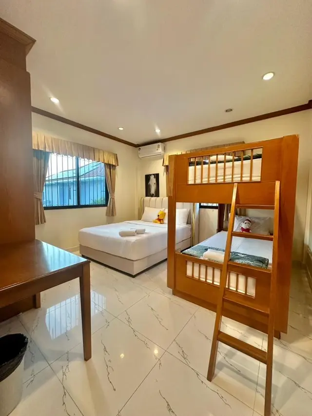 Villa Bedroom 12