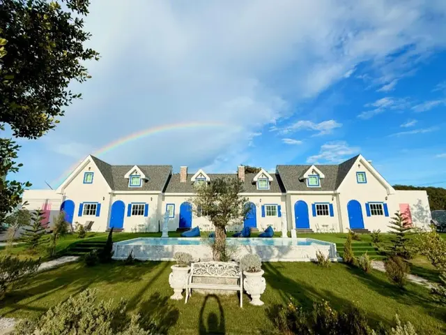 British Resort - Main Cover Photo in Sattahip