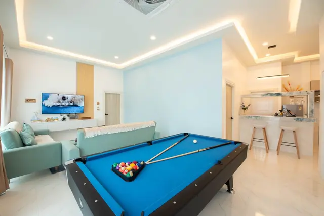 Wasan 2 Blue - Living Area