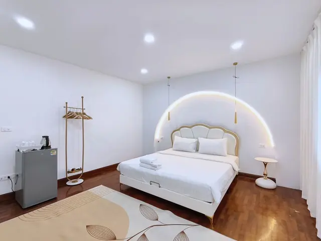 Villa Bedroom 4
