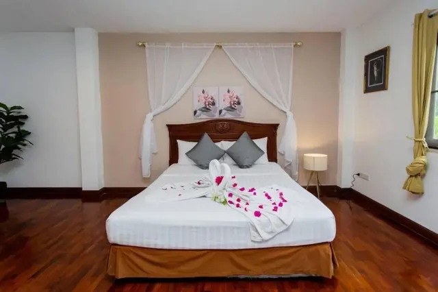 Villa Bedroom 5