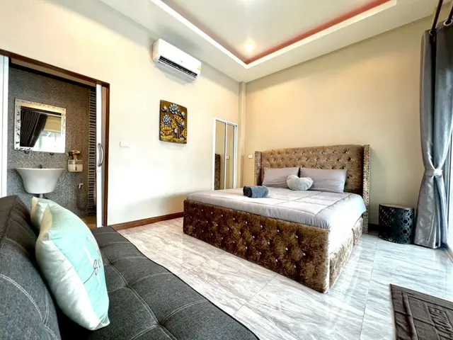 Villa Bedroom 2