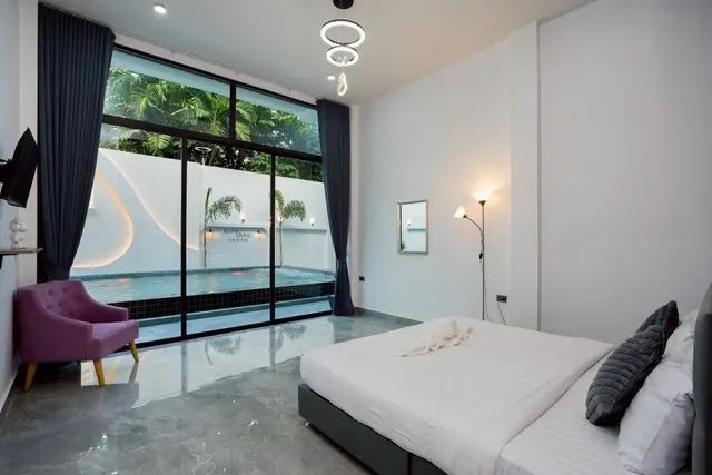 Villa Bedroom 9