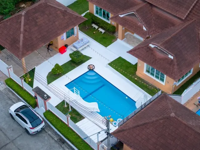 S And P 2 - Pool Area View