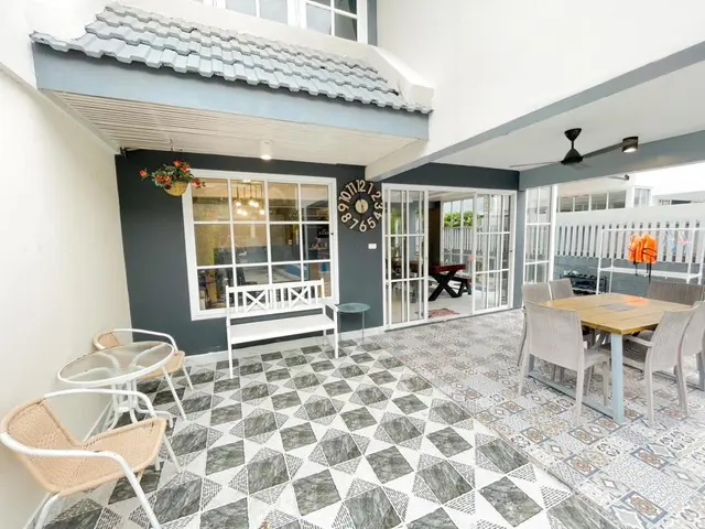 JT12-Villa 3 - Living Area