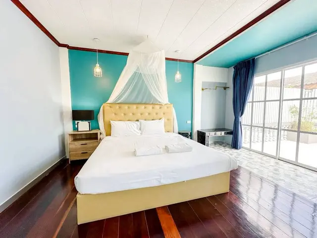 JT12-Villa 3 - Bedroom View