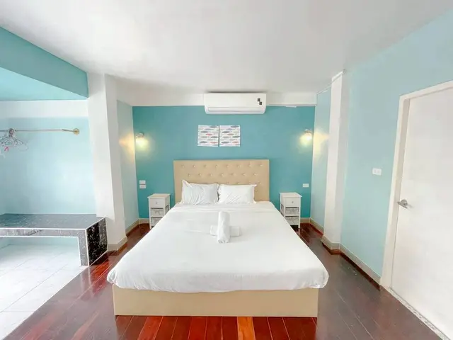 Villa Bedroom 5