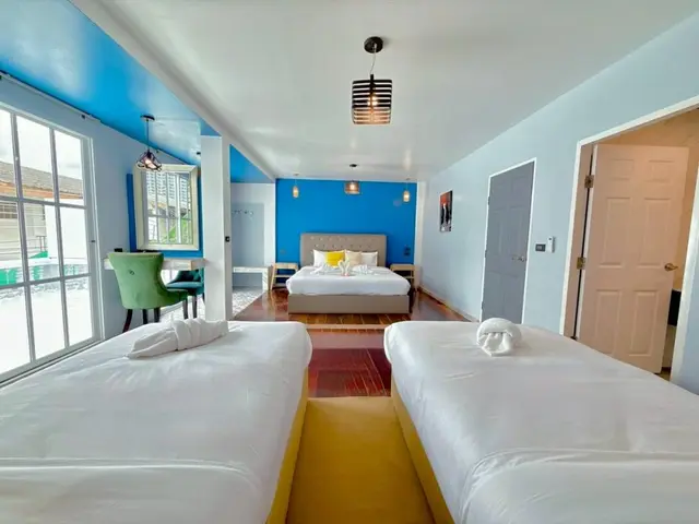 All Season Lunluna - Bedroom View