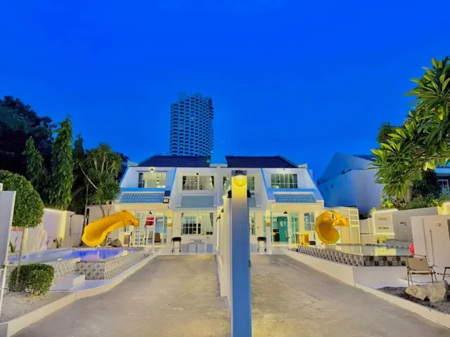 Summer Season - Villa Interior View