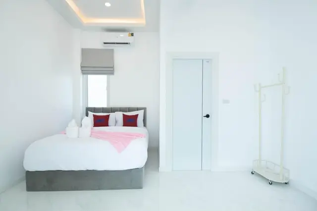 Villa Bedroom 5
