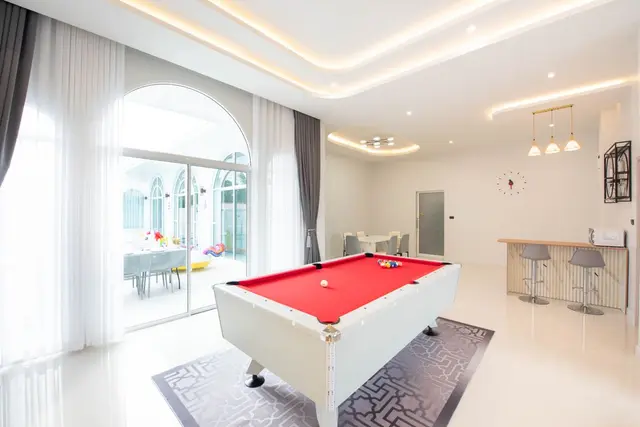 La Mer - Living Area