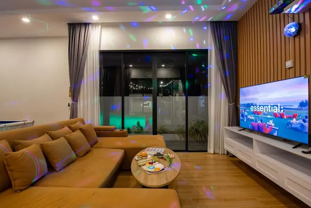 ธนากร 2 - Living Area