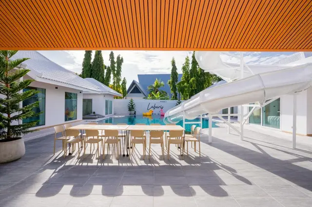 Labaris Aliss Pool villa - Bedroom View