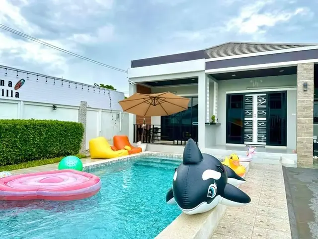 Mana Pool villa - Villa Interior View