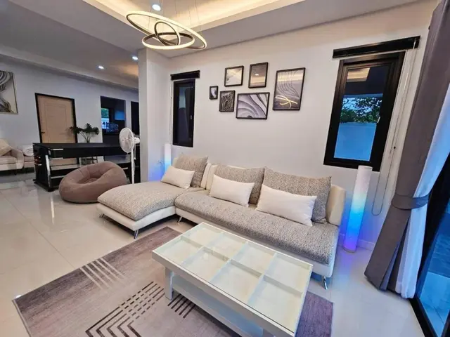 Mana Pool villa - Living Area