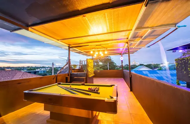 Seven knights - Living Area