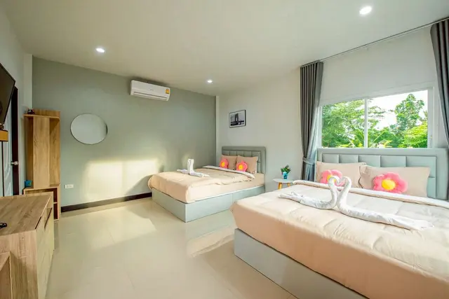 Villa Bedroom 5