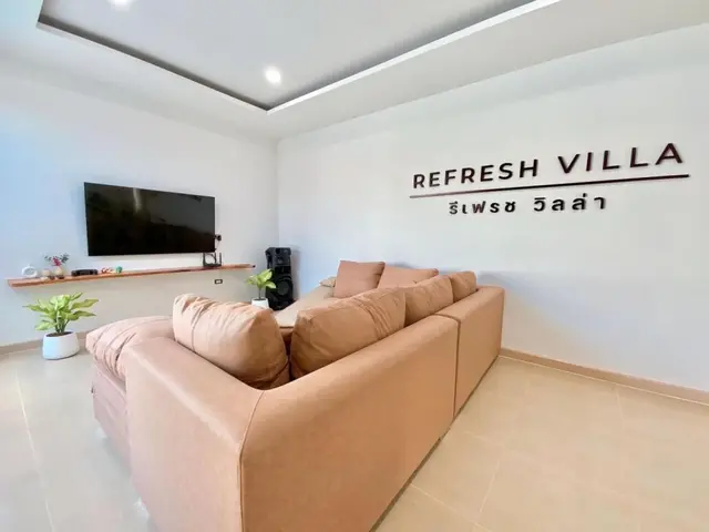 Refresh - Bedroom View