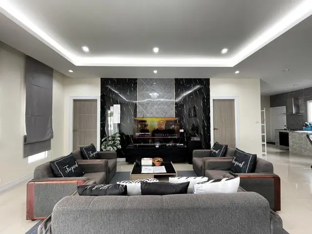 Twenty five - Villa Interior View