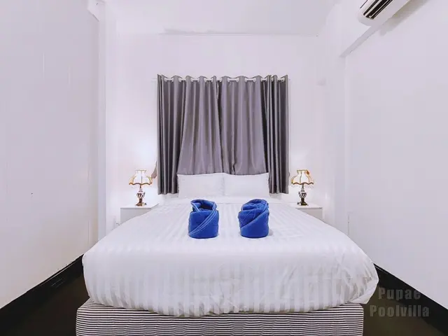 Villa Bedroom 2