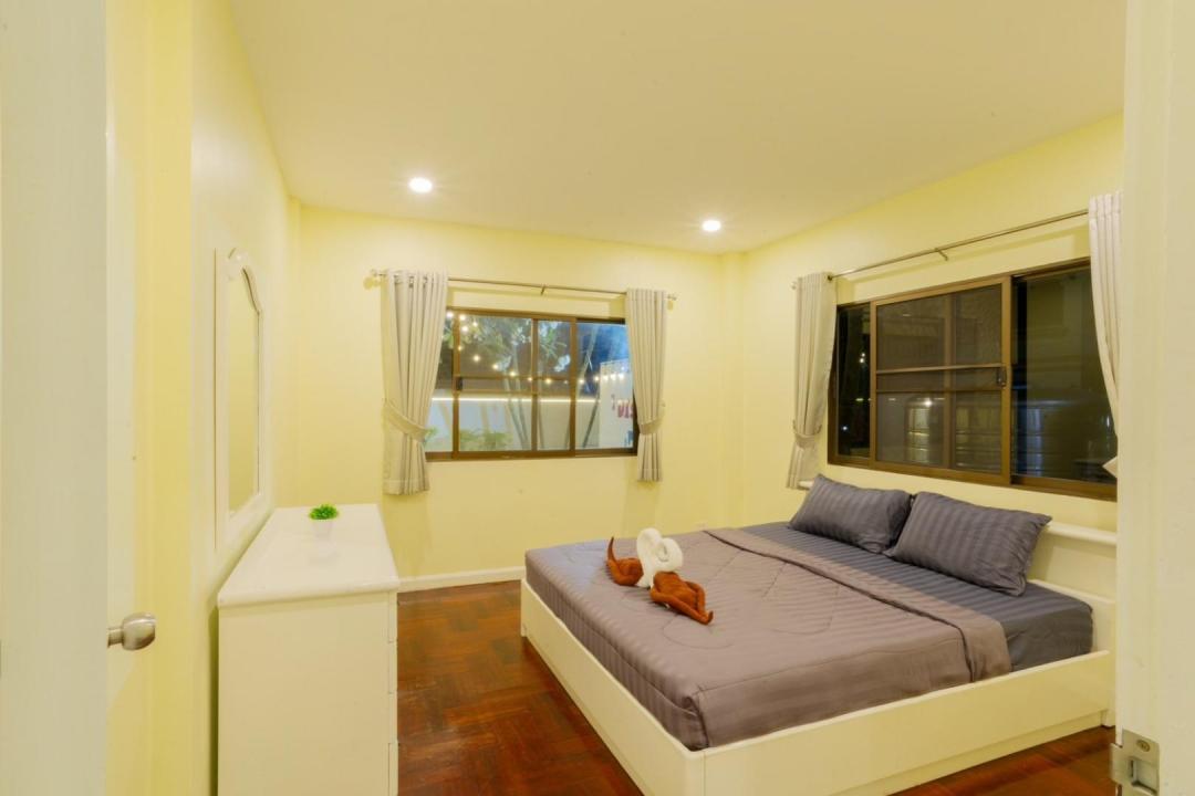 Villa Bedroom 5