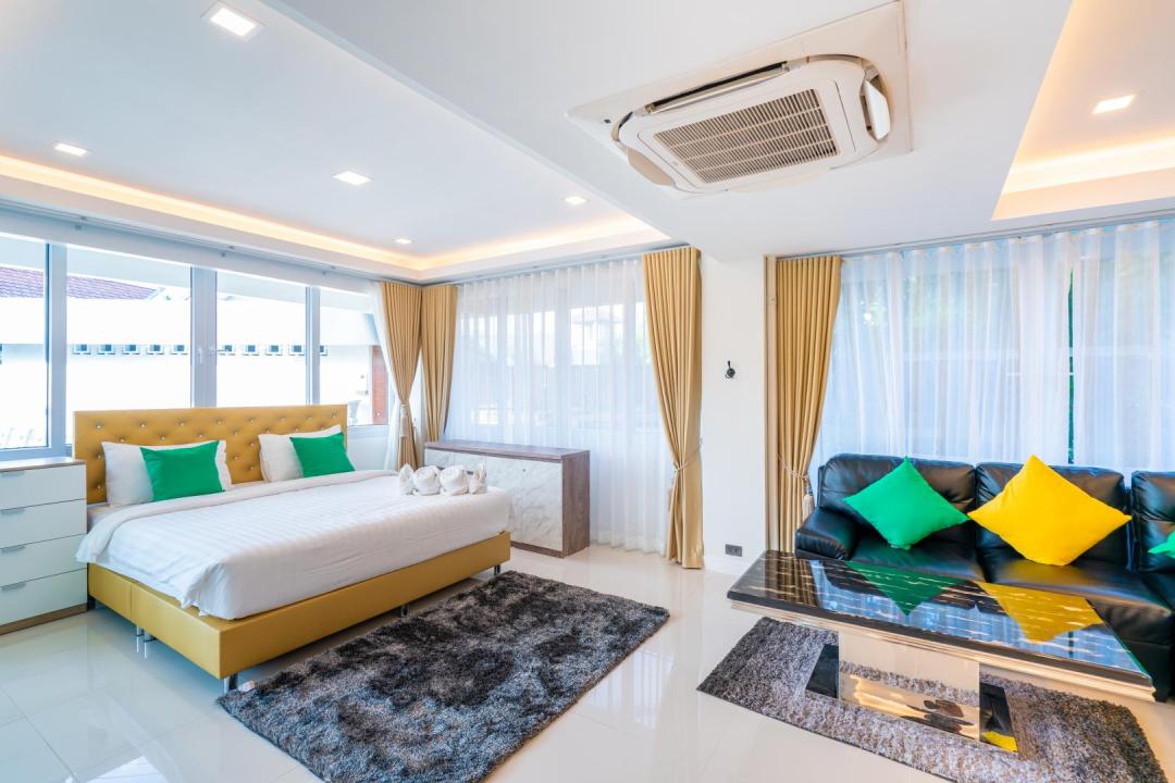 Villa Bedroom 1