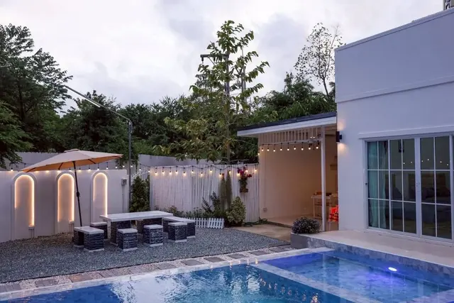 Moonlike - Living Area