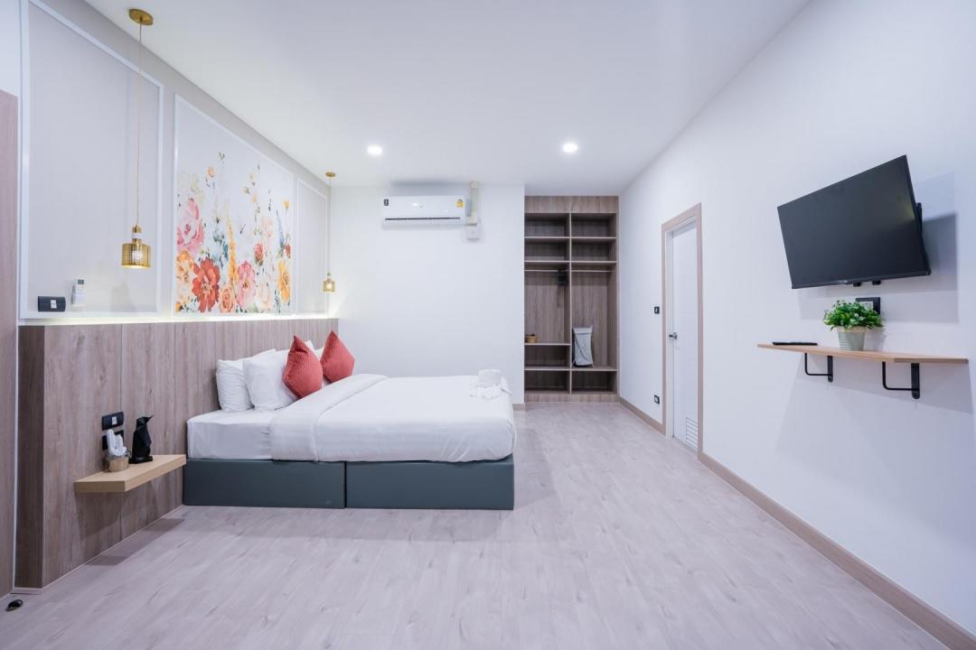 Villa Bedroom 6