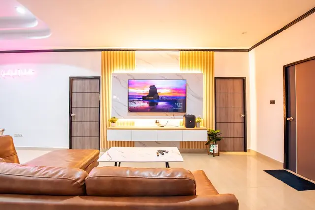 Goodluck - Villa Interior View