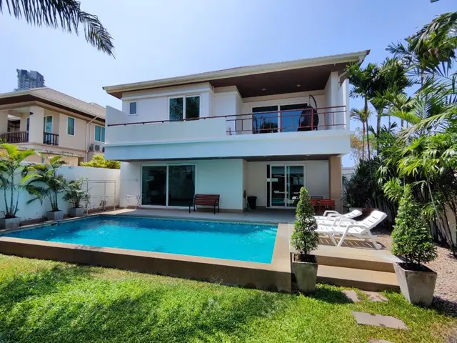 Jomtien T8 - Main Cover Photo in Pattaya