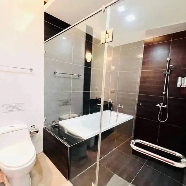 Home Hug B20 - Living Area