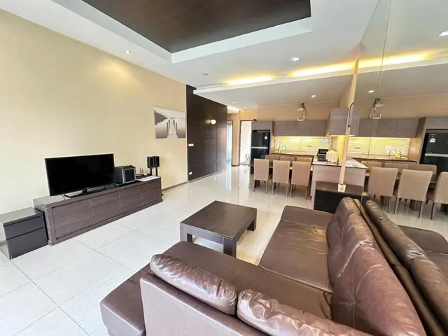 Home Hug B57 - Villa Interior View