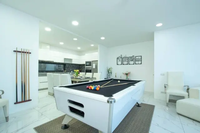 Rin - Villa Interior View