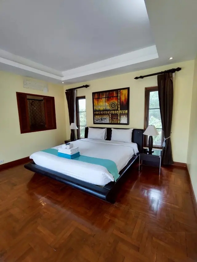 Villa Bedroom 5