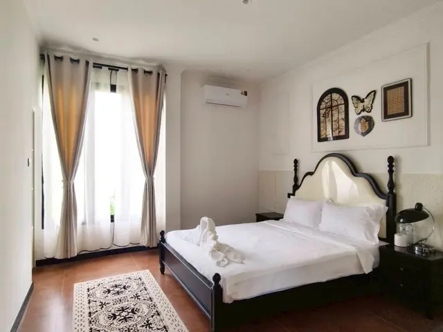 Villa Bedroom 5