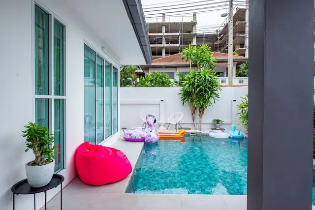 Sea of Blue - Pool Area View