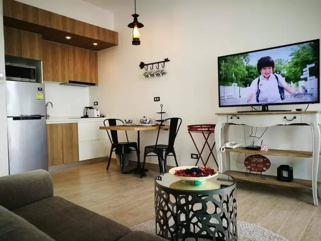 Tropicana Pool Villa Pattaya - Villa Interior View