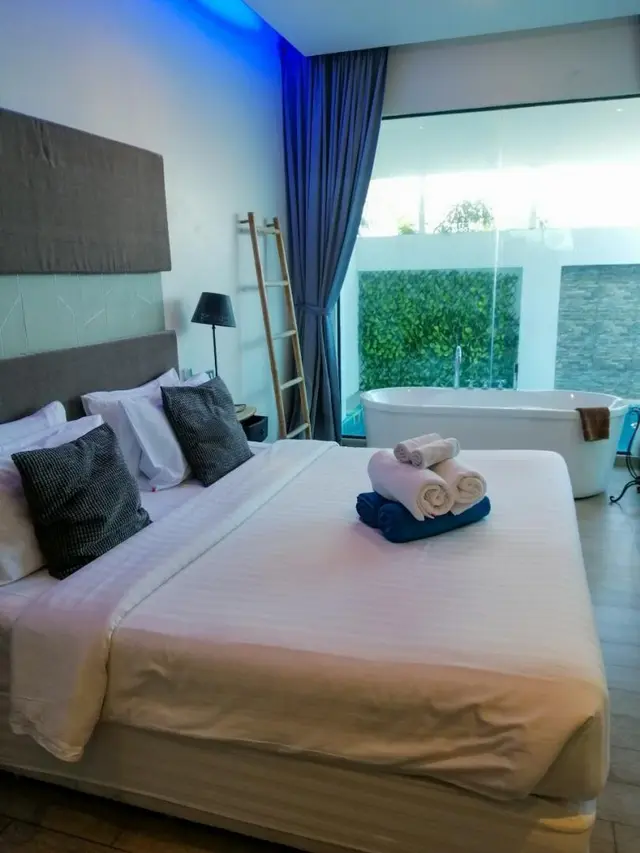 Tropicana Pool Villa Pattaya - Bedroom View